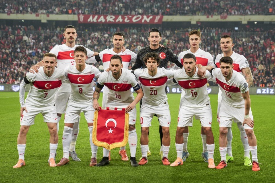 D�NYA KUPASI ���N PLAY-OFF