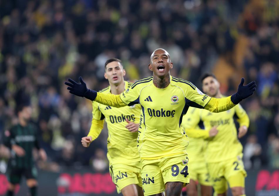 FENERBAH�E'YE TRANSFER�