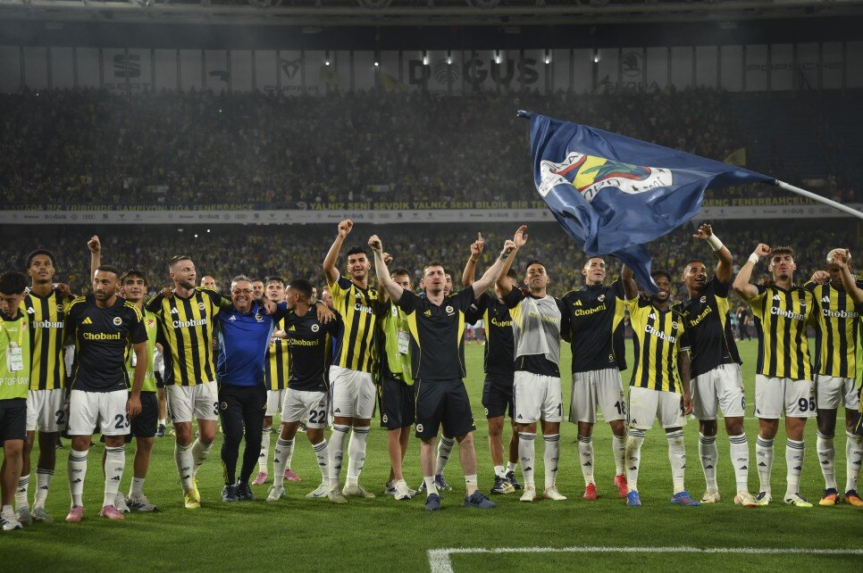 FEYENOORD'U ELED�