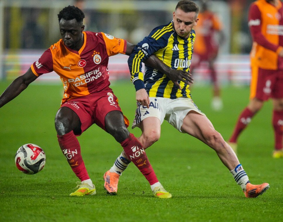 GALATASARAY �LE BERABERL�K