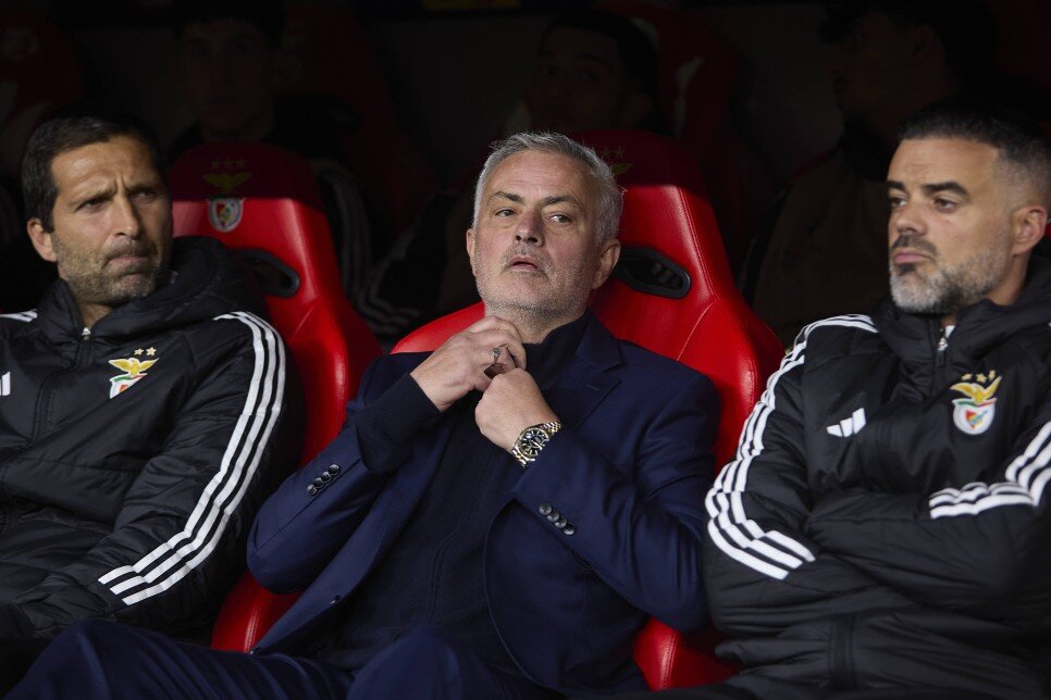 JOSE MOURINHO D�NEM� SONA ERD�