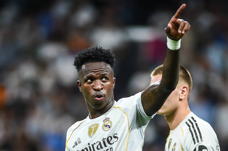 VINICIUS'UN PERFORMANSI