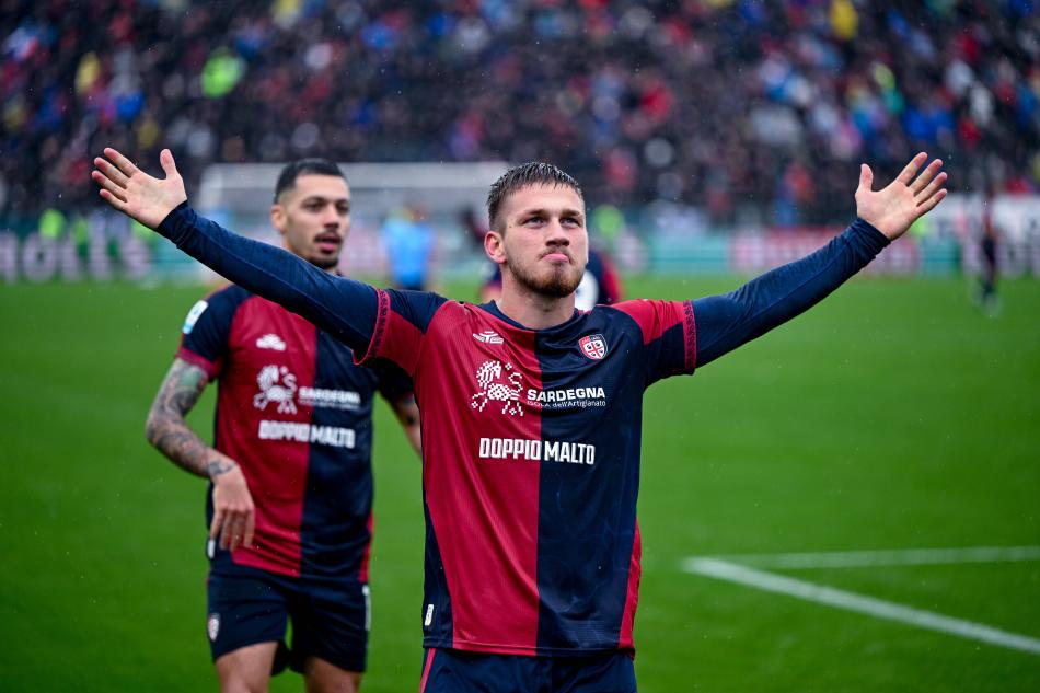 SEM�H YUVASINDAN AYRILDI