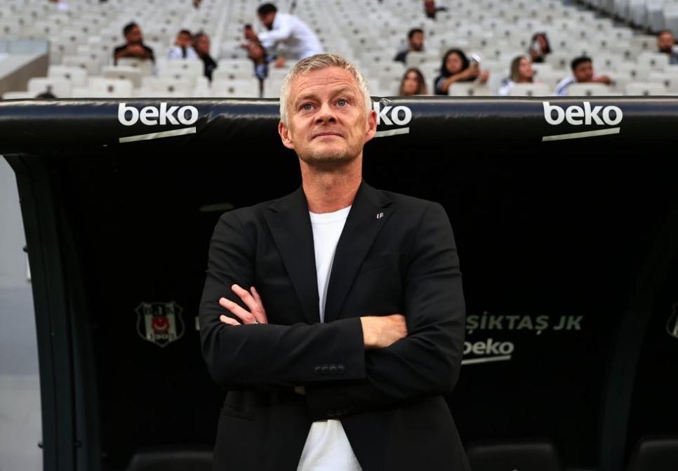 SOLSKJAER D�NEM� BA�LADI