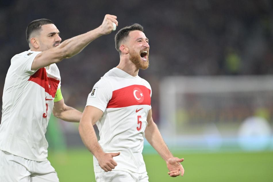 DORTMUND'UN TALEB� 2 M�LYON