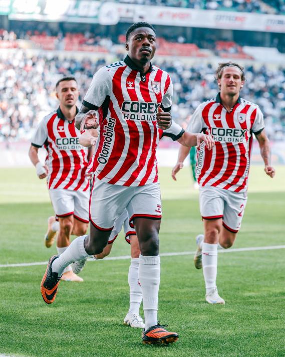 S�PER L�G'� TANIMASI