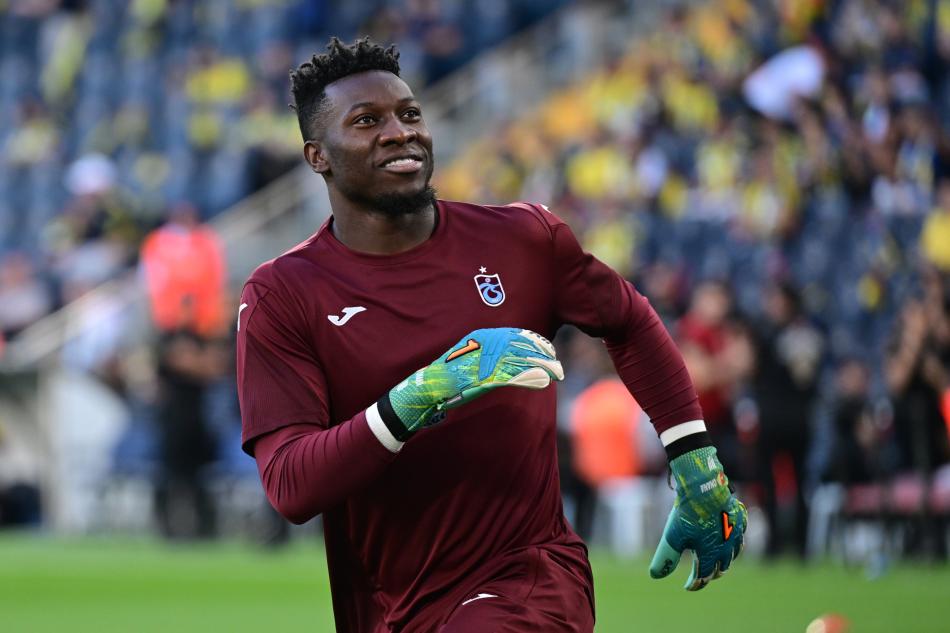 ONANA, BORDO MAV�L� OLDU