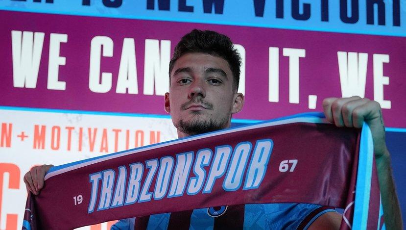 MU�I K�RALIK OLARAK �MZALADI