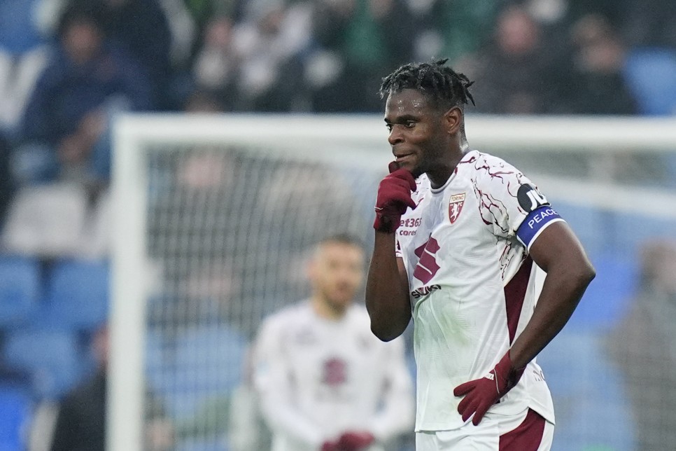 DUVAN ZAPATA ���N A�IKLAMA