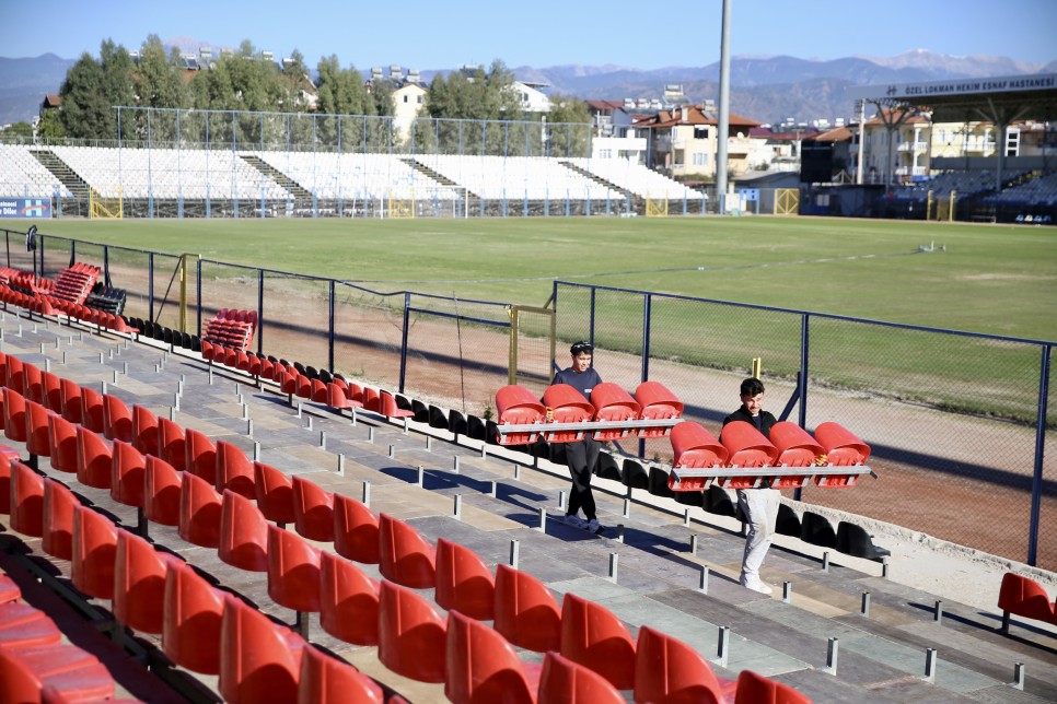 PORTAT�F TR�B�N