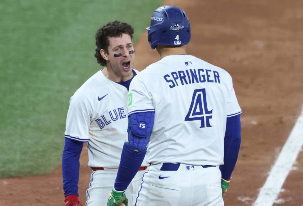3-TORONTO BLUE JAYS