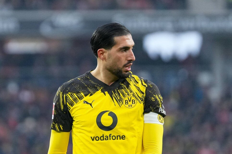 EMRE CAN�DAN YE��L I�IK