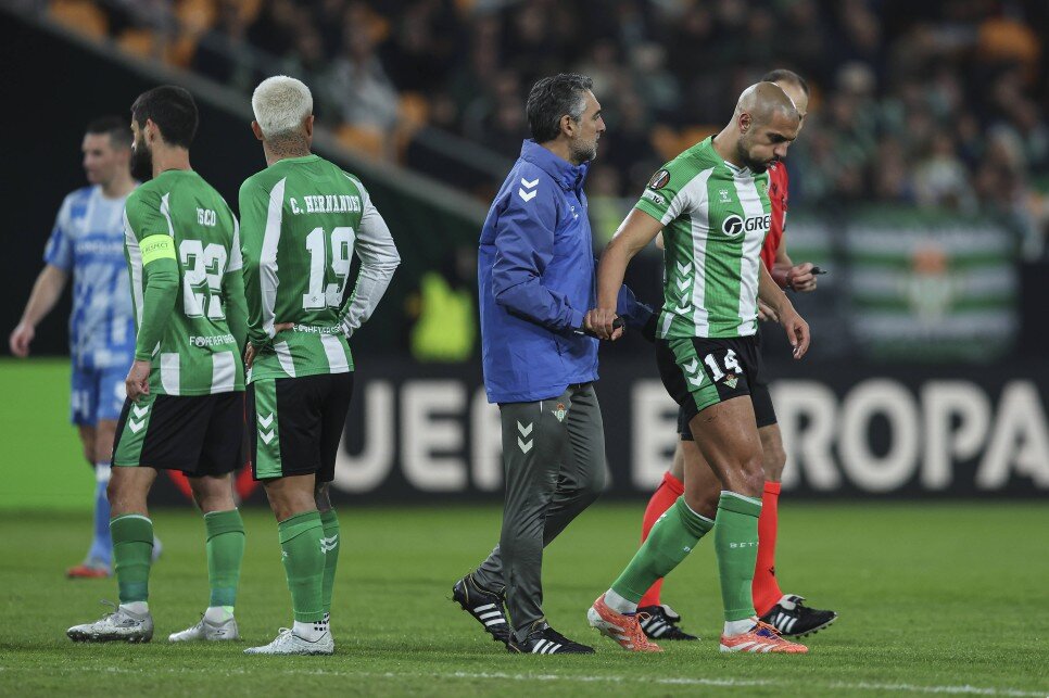 11 MA�TA OYNADI