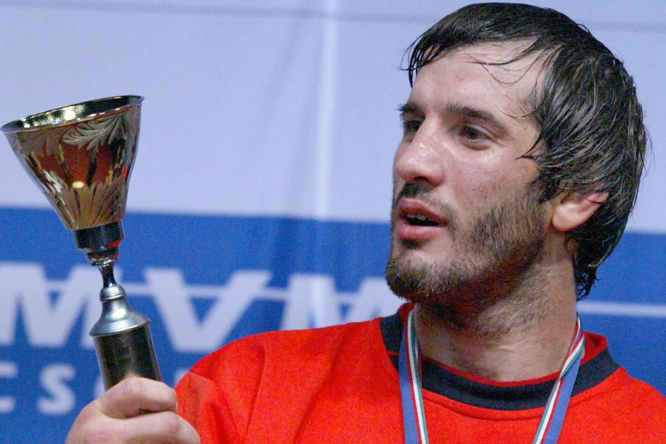 BUVAISAR SAITIEV HAYATINI KAYBETT�