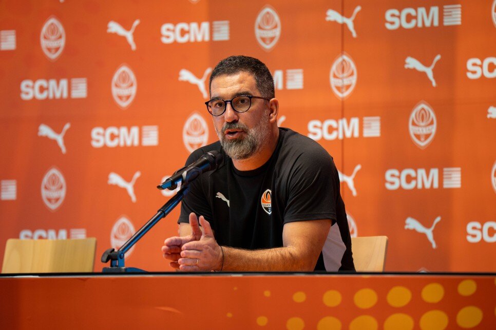 ARDA TURAN, SHAKHTAR'IN BA�INA GE�T�