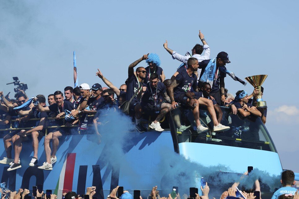 NAPOLI, SERIE A �AMP�YONU OLDU