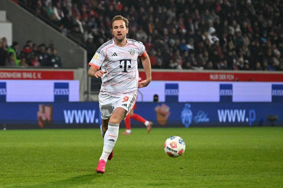 HARRY KANE