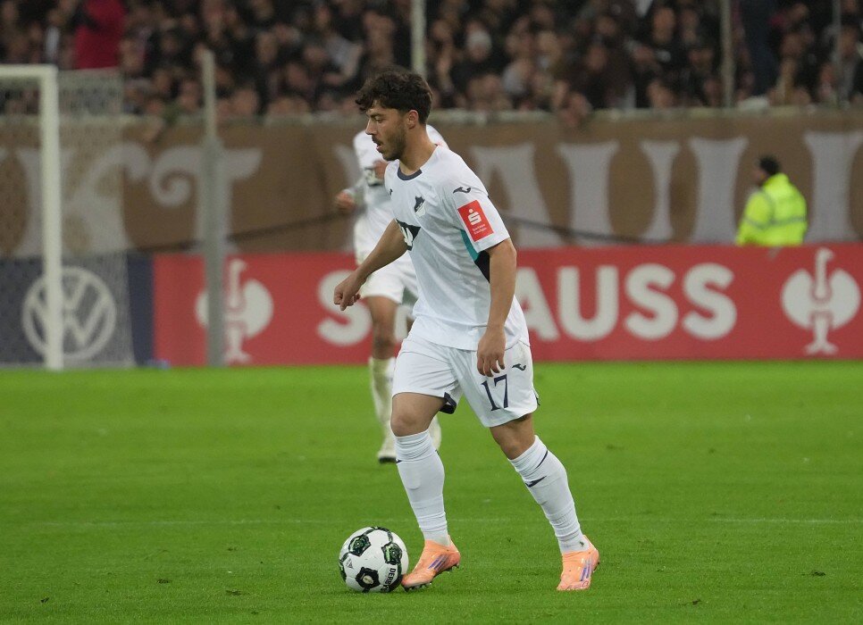 BU SEZON 1 GOL