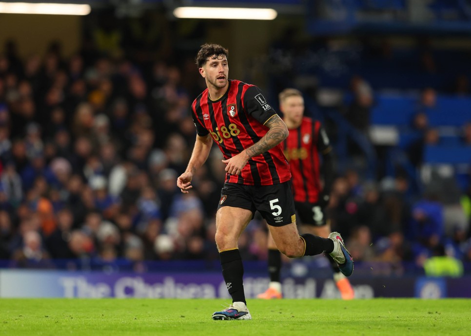 FENERBAH�E'N�N STOPER HEDEF�