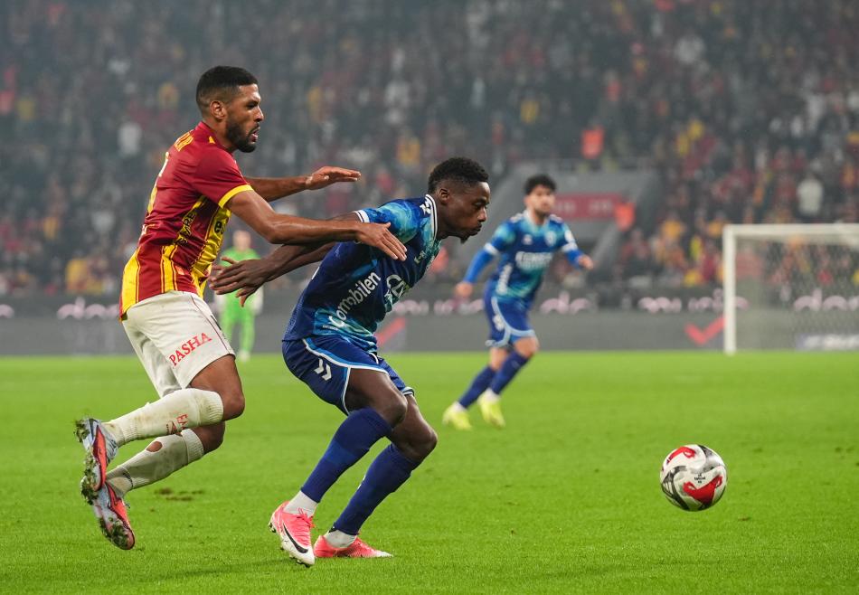 ESK� TAKIMINA KAR�I 11'DE OYNAYACAK