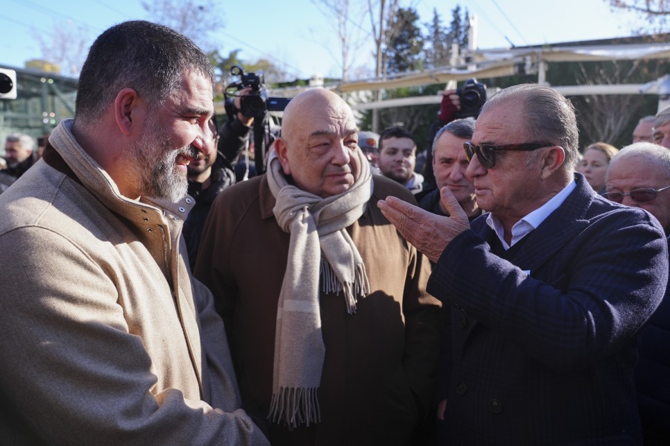 G�KMEN �ZDENAK'A VEDA