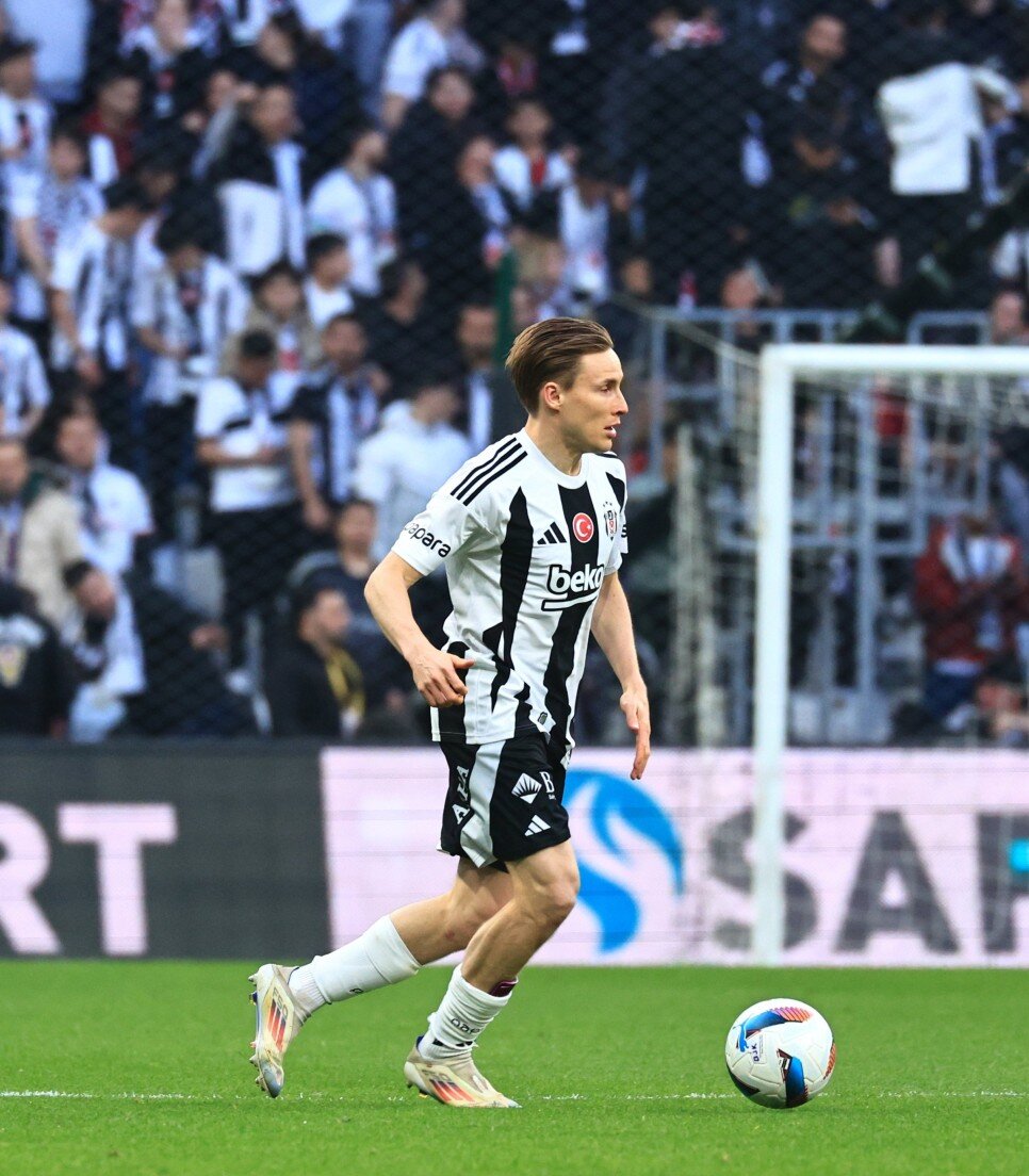 JONAS SVENSSON
