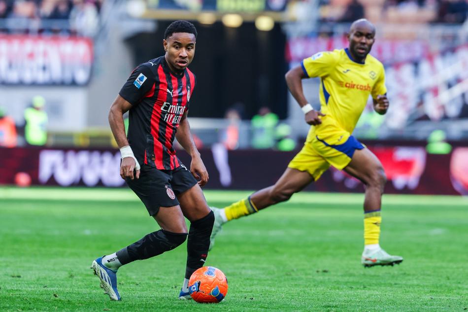 FENERBAH�E'DE �LK TERC�H