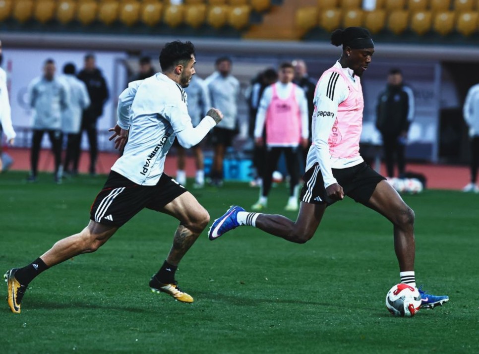 HAZIRLIKLAR DEVAM ED�YOR