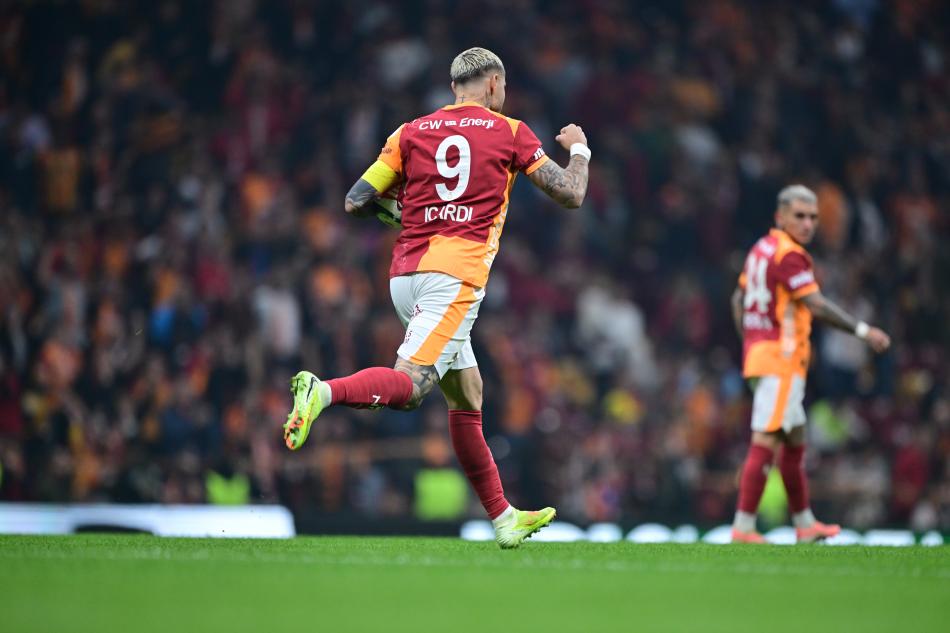 MAURO'DAN 2-1 YIL TALEB�