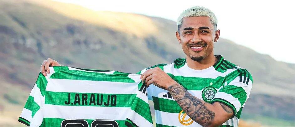 JULIAN ARAUJO
