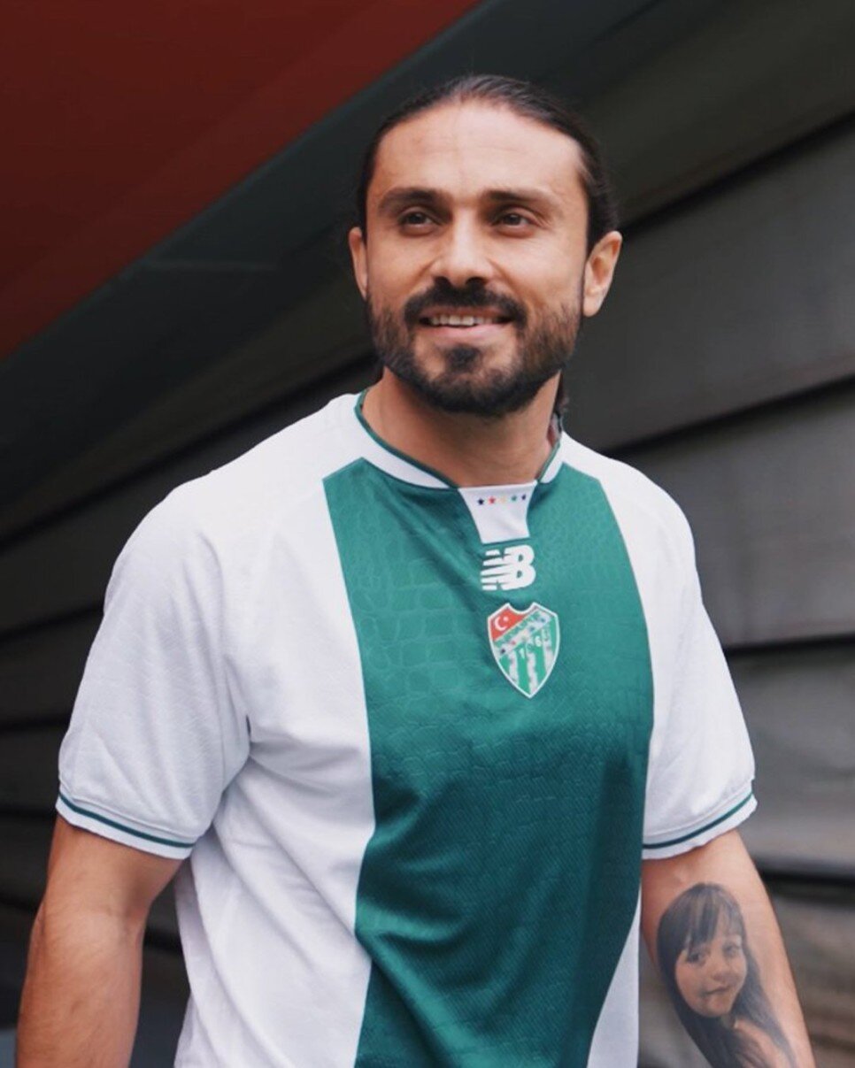 HAL�L AKBUNAR