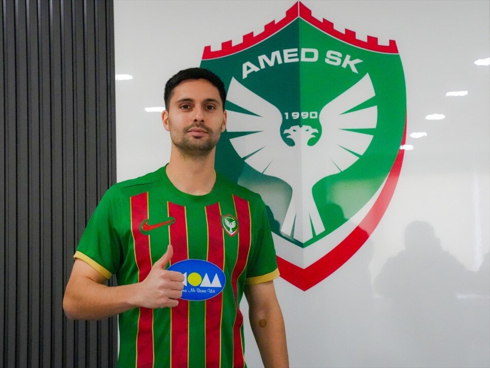 TARKAN SERBEST