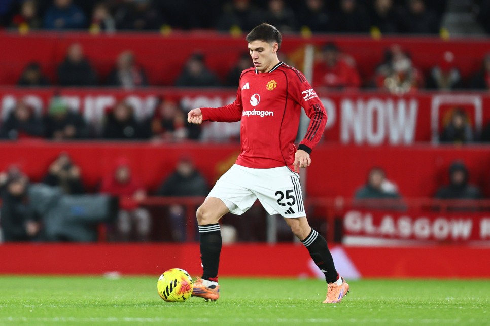 FLETCHER BEKLENMES�N� �STED�