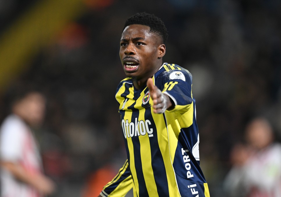 MUSABA'DAN ETK�L� OYUN