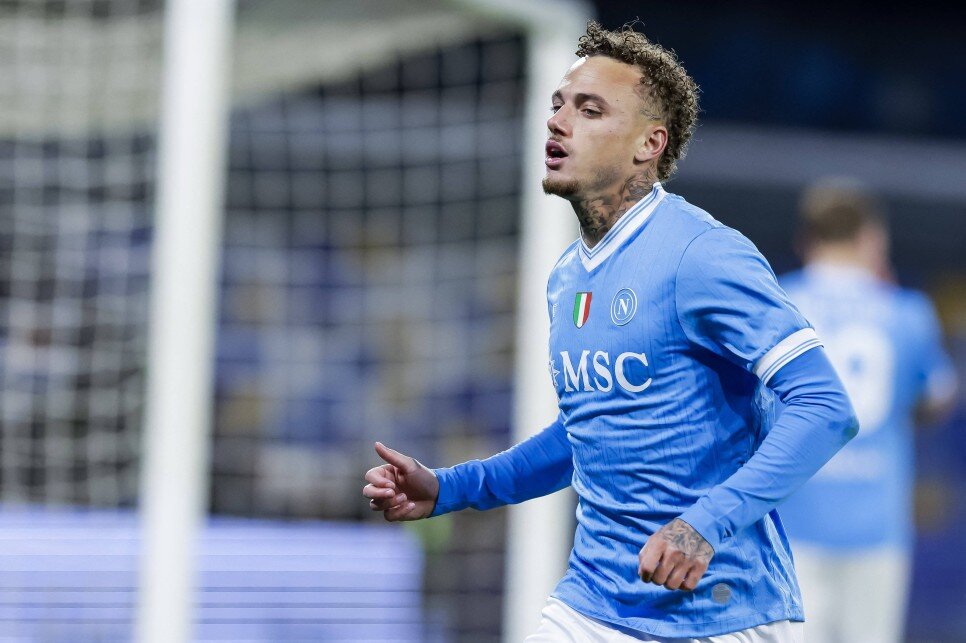 NAPOLI'N�N D���NCES�