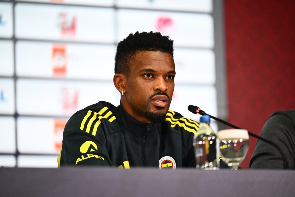 NE DED�: NELSON SEMEDO