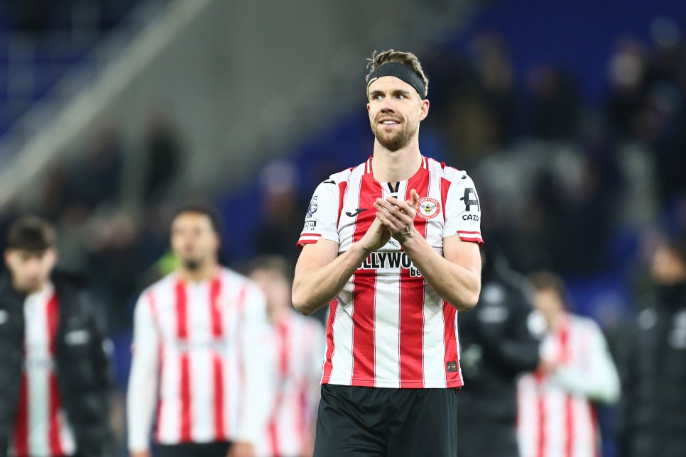 L�STEYE G�REN �S�M AJER