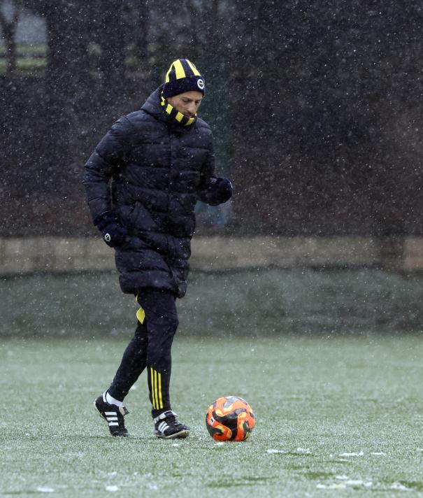 �DMANDA NELER YA�ANDI?