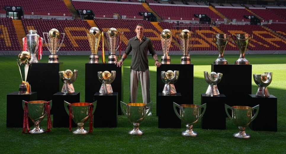FERNANDO MUSLERA