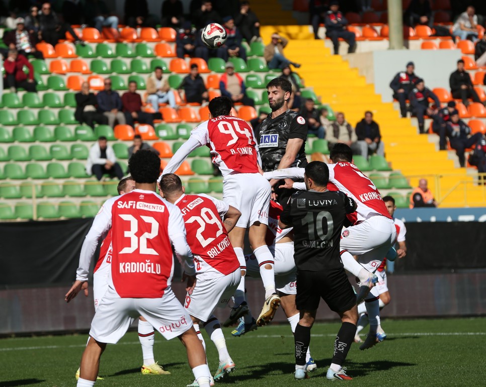 ALANYASPOR ���N ZOR SER�