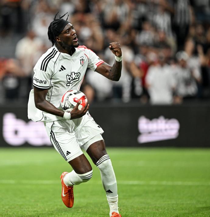 �NG�L�Z KUL�PLER�N�N G�ZDES� OLDU