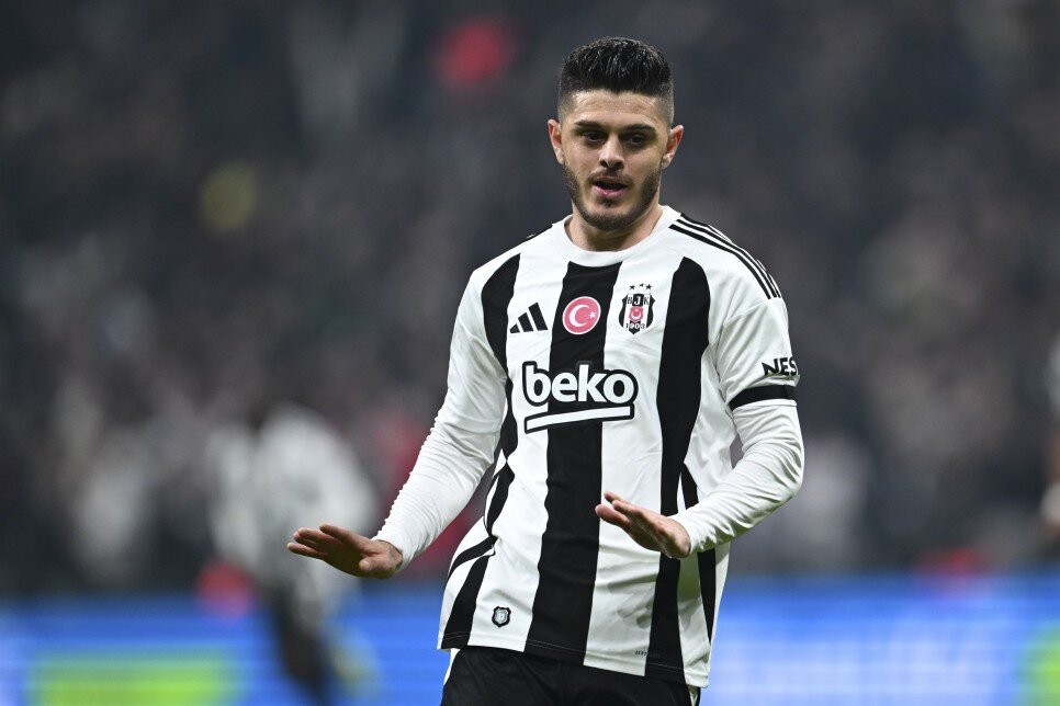 RASHICA ���N KR�T�K E��K