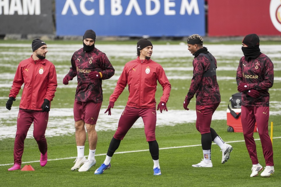 G.SARAY, ATLETICO MADRID'E HAZIR