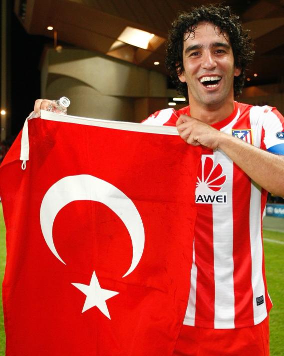 ARDA TURAN ���N PAYLA�IM