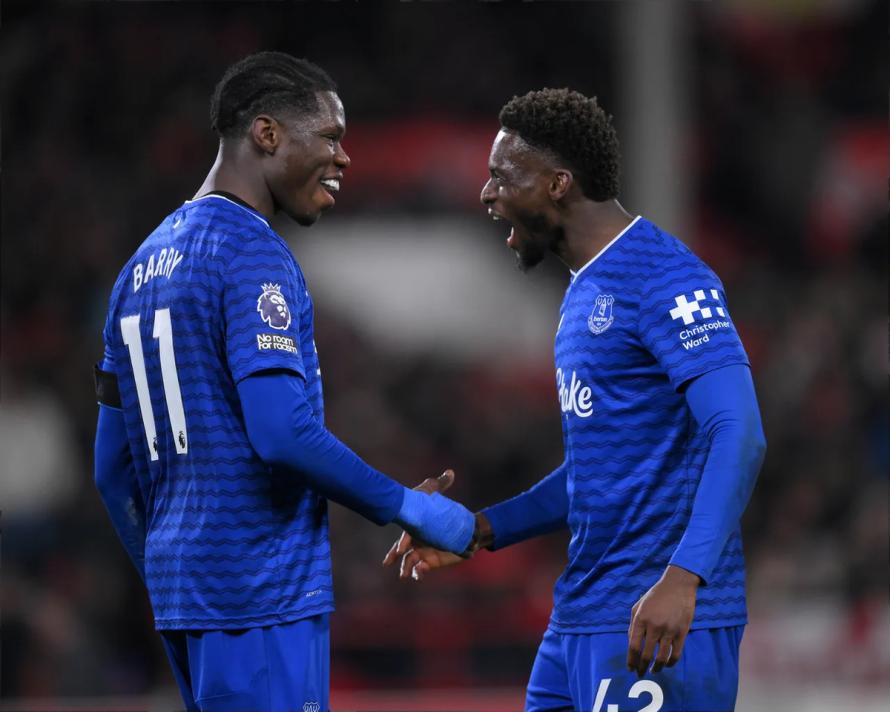 EVERTON: 234 M�LYON EURO