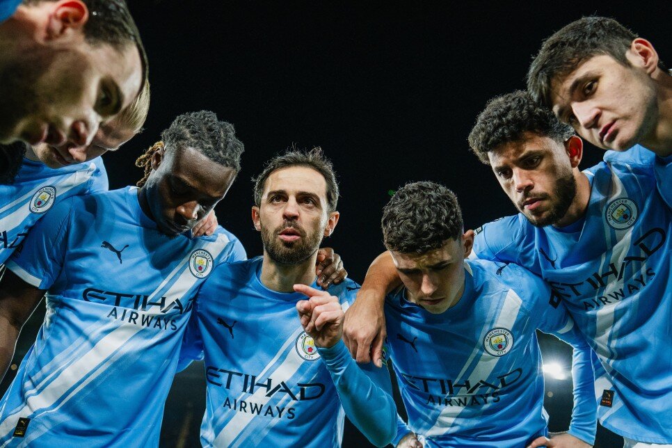 MANCHESTER CITY: 829.3 M�LYON EURO
