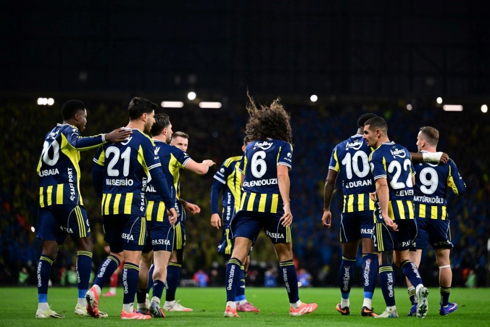FENERBAH�E - ASTON VILLA: 10 ��FRE