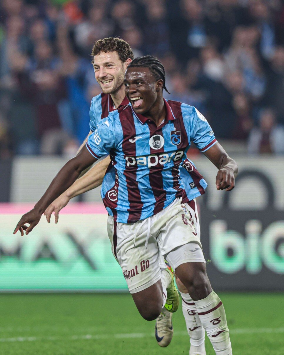 OSIMHEN'� BE�END�