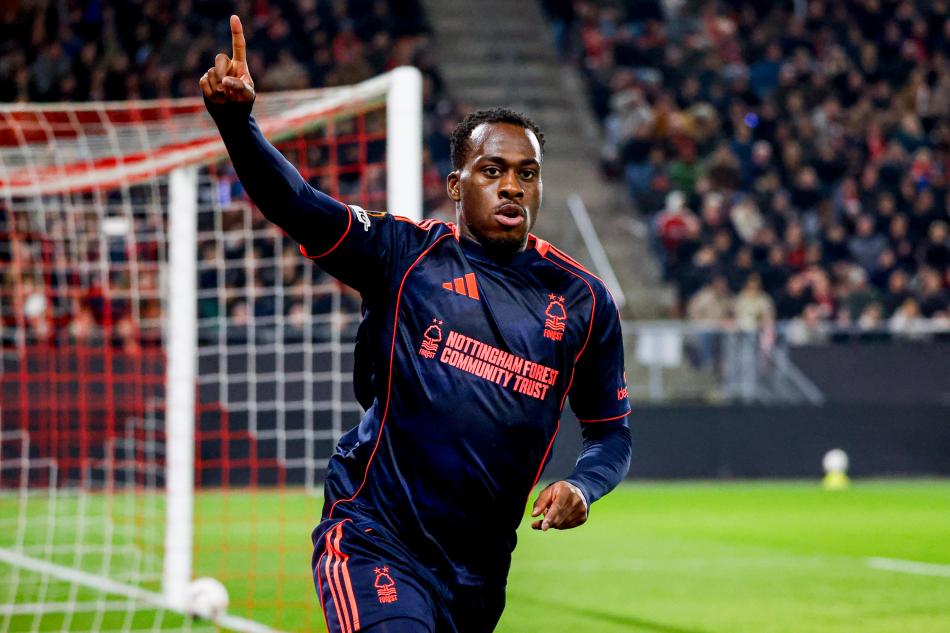 NOTTINGHAM FOREST (Y�ZDE 9)