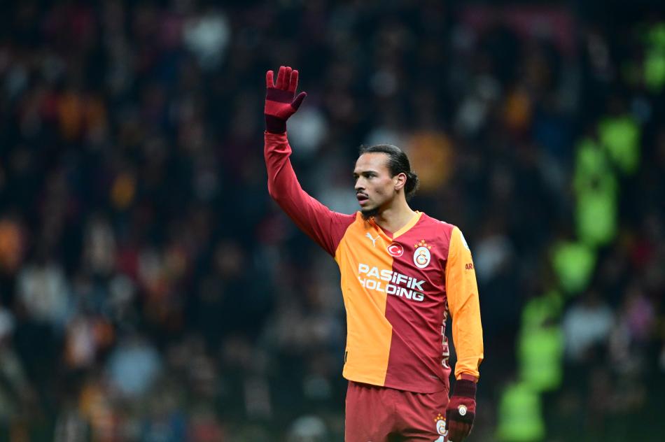 SKOR AVANTAJINDA L�DER